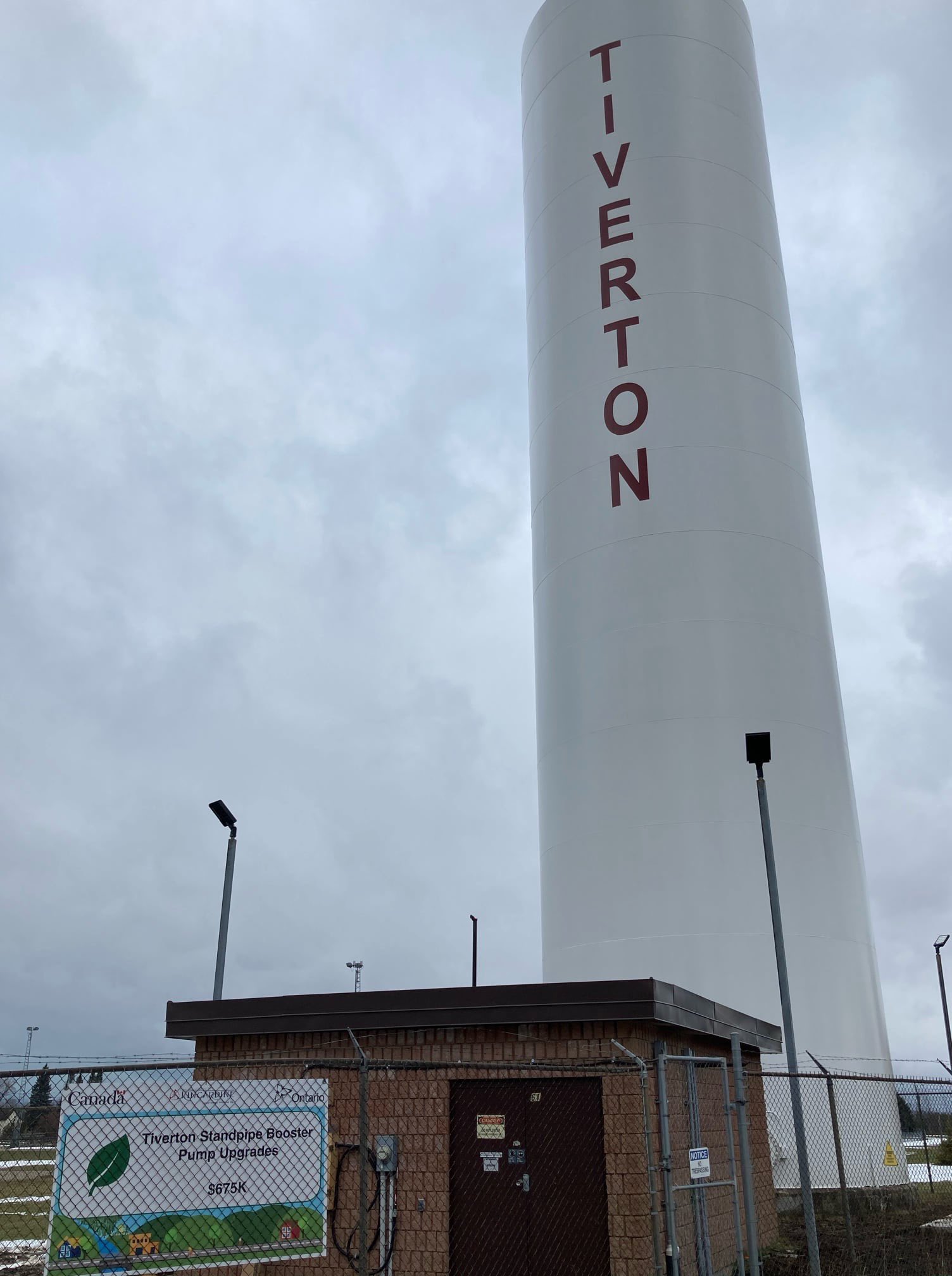 A photograph of Tiverton water tower in Kincardine, Ontario.