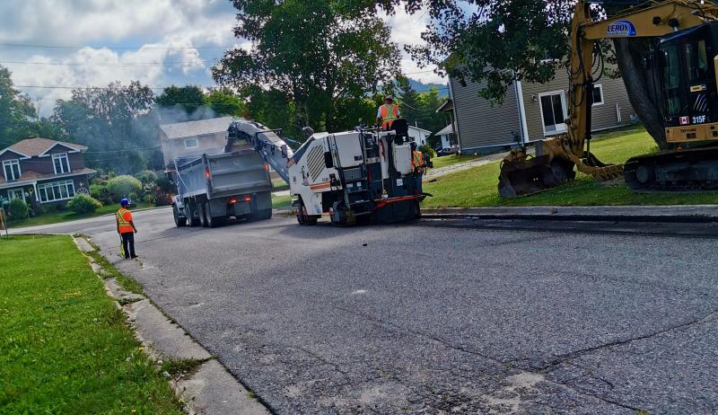 A photo of work being carried out on Pine Road in Elliot Lake.